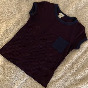 Short sleeve fitted tee